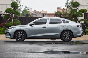 2024 Byd Seal 06 Dmi Vehículos de nueva energía Vehículos eléctricos híbridos enchufables Nuevos autos chinos Sello insignia 06 Dm-I Luxury Ev Sedan - Product Image 4