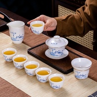 Service à thé en porcelaine de Jingdezhen motif lotus pour usage domestique, vente en gros, ensemble 8 pièces bleu et blanc, tasses Kung Fu et Gaiwan, cadeau d'entreprise