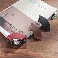 Marque-page d'angle en cuir véritable fait main, marqueur de page en cuir, joli protecteur d'angle de livre incurvé pour la lecture et le journal