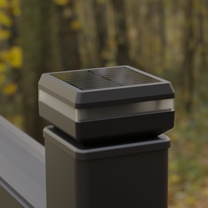 Lumières de jardin solaires IP65 5x5 poteau de clôture et pilier de porte colonnes d'éclairage LED décoratives avec lumière blanche chaude capuchon solaire étanche - Product Image 2