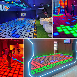 Piso interactivo LED de 30x30cm con superrejilla de píxeles para juegos de <span class=keywords><strong>escape</strong></span>, team building y sala de juegos de baile, tipo Lava Game, para activar el suelo. - Product Image 3