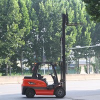 Chariot élévateur électrique 3,5 tonnes OEM ODM avec freinage régénératif et batterie au plomb-acide, personnalisé pour les parcs logistiques