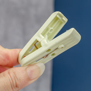 EVERSMILY Lot de 16 pinces <span class=keywords><strong>à</strong></span> <span class=keywords><strong>linge</strong></span> en plastique robuste et coloré de haute qualité pour séchage <span class=keywords><strong>à</strong></span> l'air libre - Product Image 3