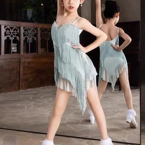 Robe de danse <span class=keywords><strong>latine</strong></span> salsa bleu clair à franges, justaucorps une pièce de jazz sans manches pour performance scénique, robe swing à franges pour filles - Product Image 4