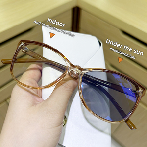 卸売ブルーライトブロッキングフォトクロミックサングラスカスタムロゴ眼鏡アンチブルー光放射フォトクロミックメガネ - Product Image 1