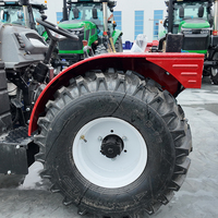 Multifunktionaler 4x4 Allradtraktor mit Frontlader Garten- und Landwirtschaftstraktor mit Optionalen Anbauteilen