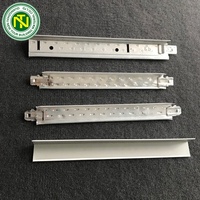 Grille suspendue en métal, barre en T suspendue, faux plafond pour dalles de plafond en PVC et en plâtre, angle mural noir