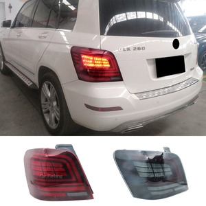 Feux arrière à LED pour <span class=keywords><strong>Mercedes</strong></span> Benz GLK X204 GLK200 GLK260 GLK300 2007-2015 Feu antibrouillard arrière Dynamic Turn Signal Brake Assembly - Product Image 1