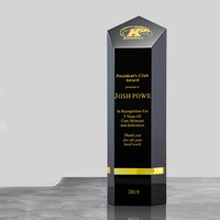Trophée en cristal noir de haute qualité pour le personnel Prix exquis de conception anti-épidémique créative pour le football de basket-ball de badminton