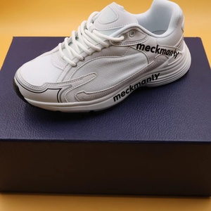 รองเท้าเดินลำลองแฟชั่นดีไซน์เนอร์ขายดี คุณภาพสูง B30 รองเท้าหรูหรา หนังแท้ สวมใส่สบาย ปรับแต่งได้ - Product Image 1