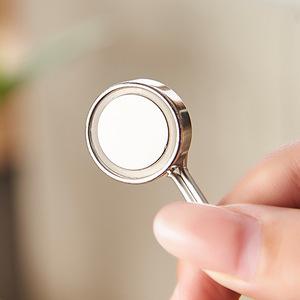 ตะขอแม่เหล็กสแตนเลสแบบเดี่ยว ดีไซน์ทรงกลม สำหรับจัดระเบียบกุญแจในครัว ไม่ต้องเจาะ แม่เหล็กแรงสูง - Product Image 3