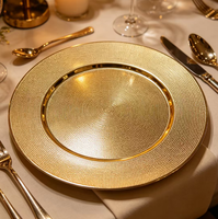 Assiettes de présentation élégantes en plastique texturé à pois dorés, réutilisables pour mariages, réceptions et dîners à domicile