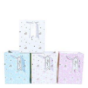 Estampage Or, Merci pour votre devinette sur le sexe, <span class=keywords><strong>Sac</strong></span> à <span class=keywords><strong>main</strong></span> de mariage, <span class=keywords><strong>Sac</strong></span> en papier en cuir de vachette, Cadeau de fête, <span class=keywords><strong>Sac</strong></span> cadeau, <span class=keywords><strong>Sac</strong></span> d'emballage pour bonbons - Product Image 1