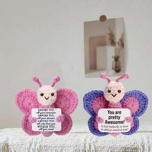 Nuevo estilo Acabado Hecho a mano Lana Crochet Energía positiva Pequeña mariposa Muñeca Dibujos animados Insecto positivo Decoración emocional. - Product Image 3