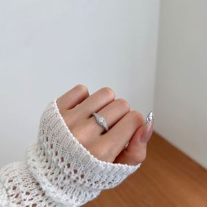 Anillos de Compromiso y Promesa de Boda Dylam de Diseño Clásico para Mujer, Joyería Fina de Plata de Ley 925 con Circonita Cúbica 5A, Resistentes al Deslustre - Product Image 5