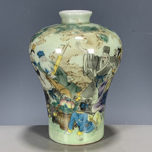 Vase à fleurs de prunier motif Huit Immortels en Porcelaine Famille-Rose de la période <span class=keywords><strong>Guangxu</strong></span> de la Dynastie Qing - Porcelaine Antique de Qualité Muséale - Product Image 2