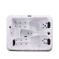 Bain à remous moderne de bonne qualité Baignoire spa de massage en acrylique avec pompe à chaleur pour les hôtels