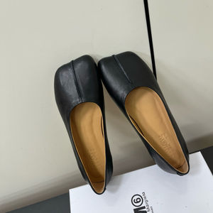 Chaussures plates pour femmes 2026 MM Designer : Ballerines, Mary Jane, Mocassins, Chaussures de marche en cuir véritable - Product Image 4