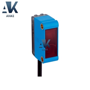 Sensor Fotoeléctrico Sick GL6-N1112 PLC, 10-30V DC, Cable de 3 Hilos, 1 Año de Garantía - Product Image 1