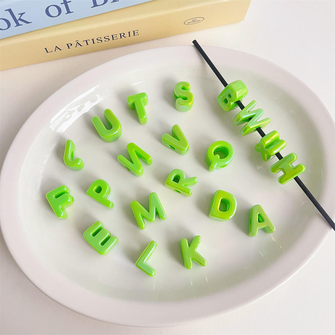 สีเขียว