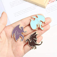Broches de revers de costume pour hommes, personnalisées avec logo, en métal plaqué or, peintes et imprimées UV, série Dragon Anime Mignon, vente en gros mondiale