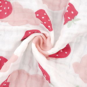 Manta de Gasa para Bebé Kim Ryan, 110x110 cm, Seis Capas de Algodón Puro, Suave Envoltura para Bebés - Product Image 3