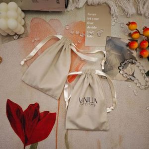 Manufacturer Wholesale Logo Custom Beige Drawstring Velvet Pouch <b>Bag</b> for Jewelry Packaging Pouch Soft Velvet <b>Dust</b> <b>Bag</b> - Product Image 5