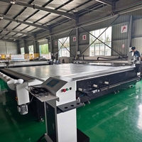 Traceur de découpe de tapis domestique CNC automatique haute vitesse, service personnalisé usine Yuchon