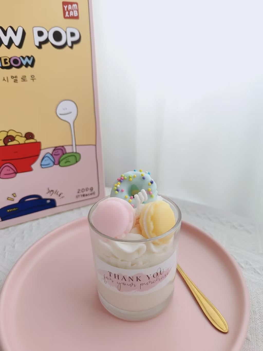 มาการองสีสันสดใส 6.5*7*11ซม. (400ก.)