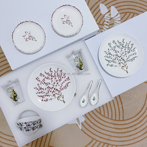 Discount European Luxury Porcelain <b>Dinner</b> <b>Set</b> Bone China Dessert Plate - Product Image 1