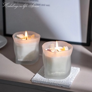 Velas Aromáticas Personalizadas al por Mayor en Frascos de Vidrio con Cera de Soja, Biodegradables, Hechas a Mano, Estilo Moderno, para Acción de Gracias, Diwali, Día de San Valentín - Product Image 2