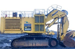 Komatsu PC3000 <b>Used</b> Excavator High Quality Mining <b>Machinery</b> with Hitachi Engine 3.6m Bucket - Product Image 2