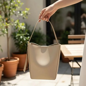 Excellent Quality Trendy <b>Leather</b> Shoulder <b>Bag</b> For Ladies With Multiple Pockets For Office And Casual Use Available For Sale - Product Image 5