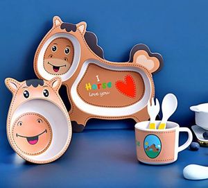 Service de table réutilisable en fibre de bambou biodégradable pour enfants, motif cheval mignon - Product Image 4