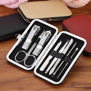 Kit de toilettage classique durable en acier inoxydable 8 pièces pour hommes et femmes, ensemble professionnel de manucure et de pédicure pour la maison et les voyages - Product Image 3