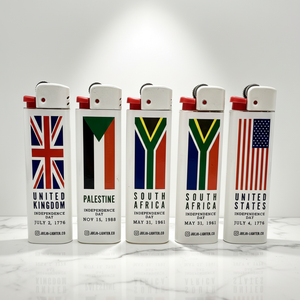 Encendedores Transparentes para Cigarrillos de Gas con Diseño Personalizado, Venta al por Mayor desde China, Encendedor con <span class=keywords><strong>Dados</strong></span> - Product Image 1