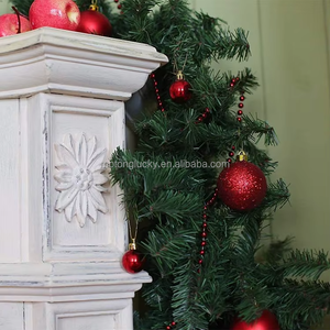 Vente en gros <span class=keywords><strong>Noël</strong></span> Noel Navidad Natale 9ft PVC vert intérieur <span class=keywords><strong>extérieur</strong></span> <span class=keywords><strong>guirlande</strong></span> de <span class=keywords><strong>Noël</strong></span> <span class=keywords><strong>guirlande</strong></span> pour escaliers et portes - Product Image 5