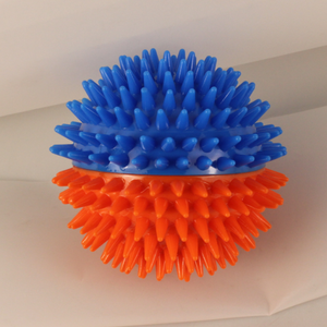 Giocattoli Luminosi per Cani in TPR, Palla con Punte da Masticare con Texture Resistente per Gioco Notturno, Giocattolo Fluorescente per Animali Domestici, Produzione Personalizzata - Product Image 3