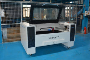 JOWUEY 1390 130w 150w Machine de découpe laser CO2 Machine de découpe laser pour bois acrylique avec mise au point automatique Caméra CCD Gravure laser - Product Image 4