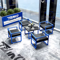 Ensemble de mobilier de style industriel en bambou : canapé, chaise et table basse pour salon de thé, studio ou zone de négociation - Meubles personnalisables