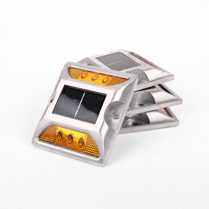 Baliza de Tráfico Reflectante para Montaje en <span class=keywords><strong>Suelo</strong></span>, Luz Estroboscópica de Advertencia de Seguridad Vial - Product Image 4