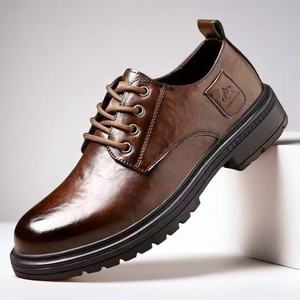 Zapatos Formales de Negocios de Lujo Hechos a Mano en Cuero Suave y Cómodo de Estilo Italiano, Zapatos de Boda de Alta Calidad, Tendencia de Moda, Flexibles - Product Image 1