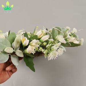 Verde artificiale ghirlande per porta d'ingresso foglie <span class=keywords><strong>di</strong></span> eucalipto con fiori agnelli <span class=keywords><strong>orecchio</strong></span> per la decorazione della fattoria della parete del portico - Product Image 5