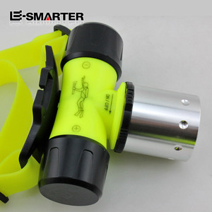 Linterna de Buceo Le-Smarter T6 Upgrade U2 Recargable de Iones de Litio con Interruptor Magnético para Buceo - Product Image 2