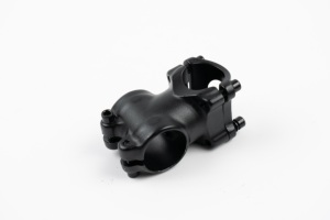 Tija de bicicleta YT Factory TF-45 de aleación 6061 de 28.6x25.4mm con <span class=keywords><strong>kit</strong></span> de tornillos M5x18 y M5x20mm - Product Image 4