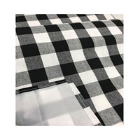 Nappe carrée tissée à carreaux noirs et blancs classiques 100 % polyester de haute qualité, 56x56 pouces, toutes saisons, personnalisable pour la maison et les fêtes