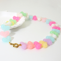 Collier en perles acryliques pour l'été, en acier inoxydable plaqué or 18 carats, fermoir à ressort, perles colorées pour femmes
