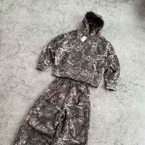 Conjunto Deportivo para <span class=keywords><strong>Hombre</strong></span>, 400-450 GSM, Lavado Ácido Personalizado, Camuflaje Desgastado, <span class=keywords><strong>Chándal</strong></span> 100% Algodón, Conjunto de Sudadera con Capucha de 2 Piezas - Product Image 2