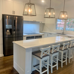 Armoires de cuisine modernes personnalisées aux États-Unis Design de cuisine en bois massif Laque Cuisine - Product Image 4