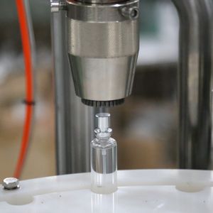 PAIXIE-máquina automática <span class=keywords><strong>de</strong></span> lujo para hombre, pulverizador <span class=keywords><strong>de</strong></span> viaje, aceite, perfume, botella <span class=keywords><strong>de</strong></span> vidrio, para coche, victoria secret, importación original - Product Image 4